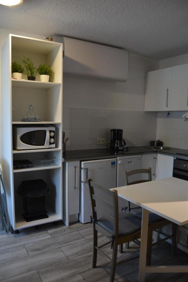 Studio Marmotte Font-Romeu 4 Personnes Avec Balcon Residence Val Soleil Entierement Renove En Juin 2021 Place De Parking & Wifi Gratuit , Draps & Serviettes De Toilettes Non Inclus, Sabanas Y Toallas No Incluidos Екстериор снимка