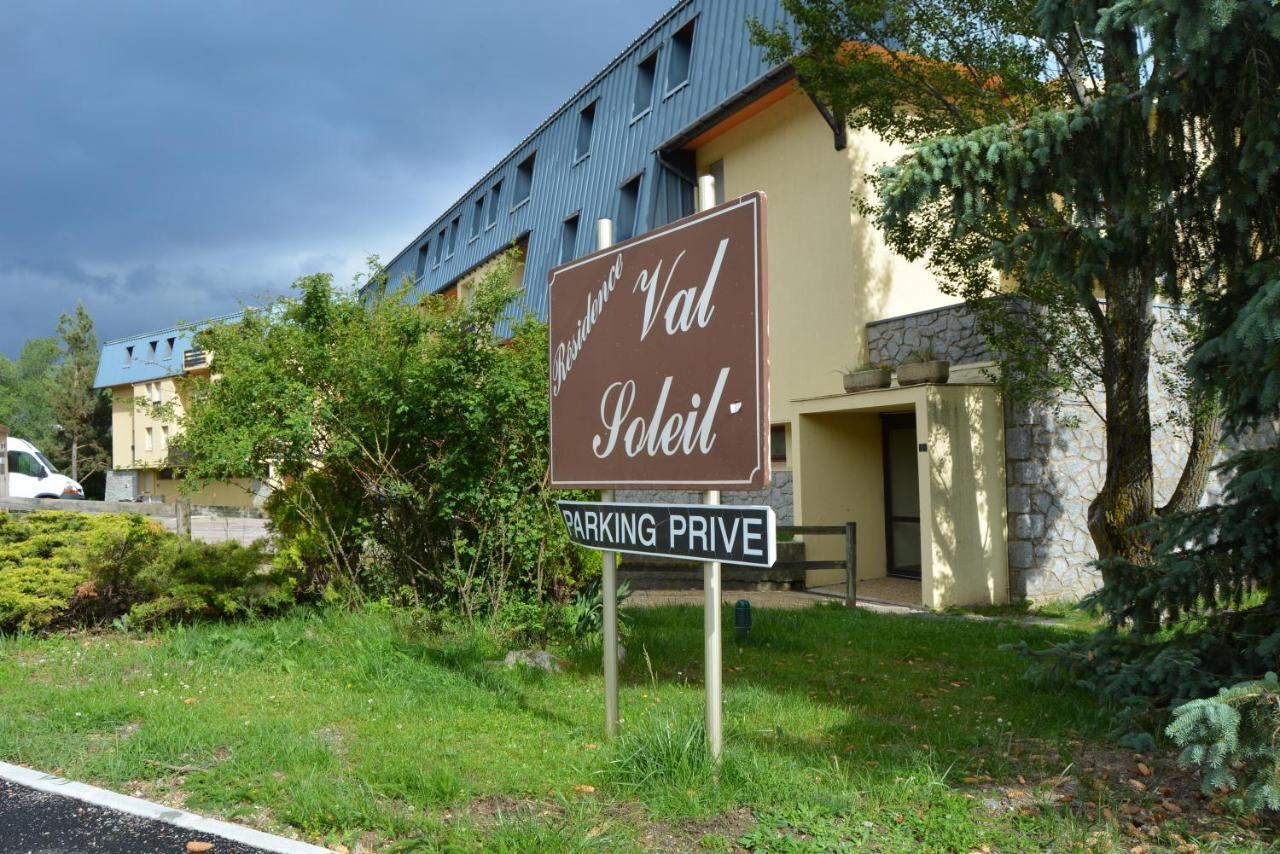 Studio Marmotte Font-Romeu 4 Personnes Avec Balcon Residence Val Soleil Entierement Renove En Juin 2021 Place De Parking & Wifi Gratuit , Draps & Serviettes De Toilettes Non Inclus, Sabanas Y Toallas No Incluidos Екстериор снимка